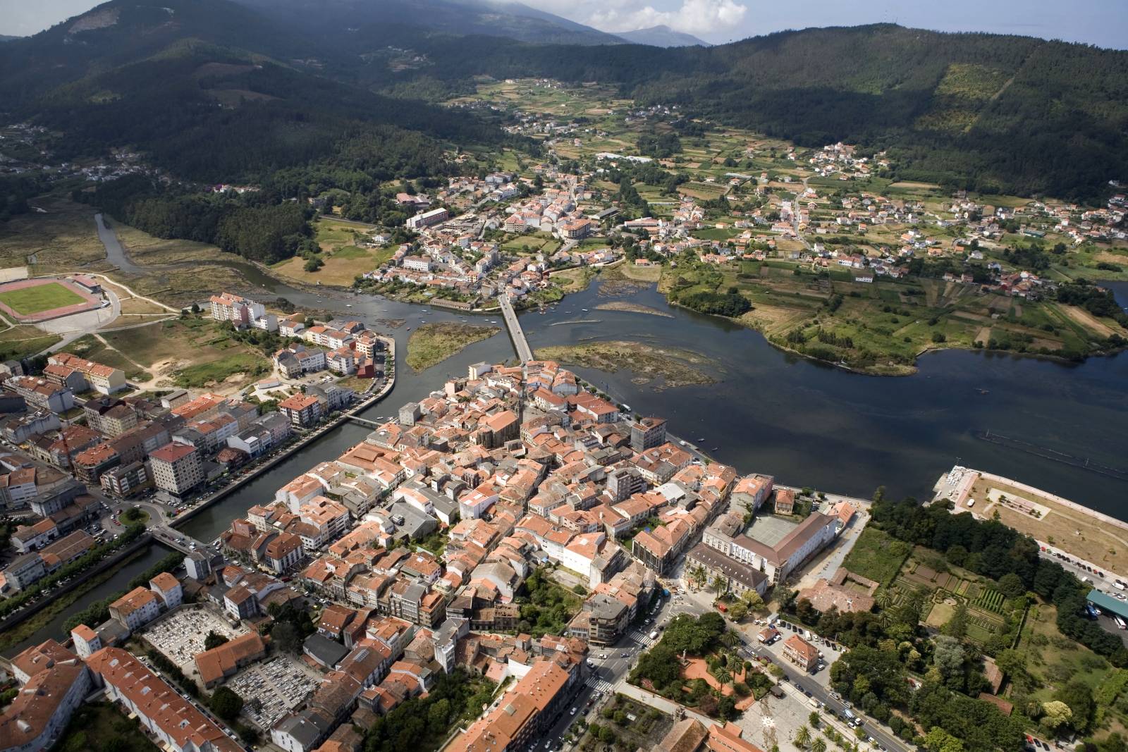 Muros · El tiempo, fiestas, lugares que visitar...