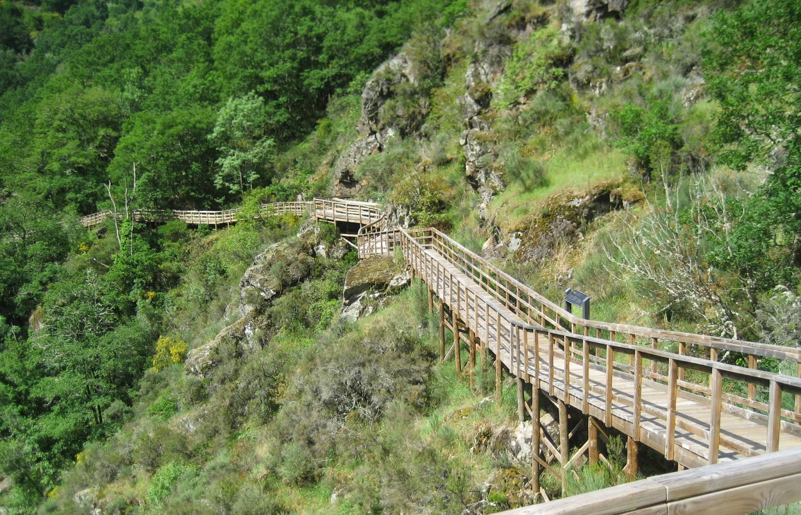Parada de Sil · El tiempo, fiestas, lugares que visitar...