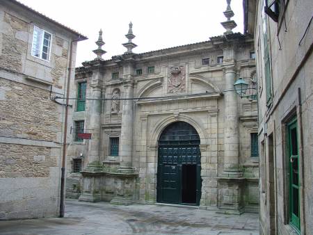 Mosteiro de San Pelayo de Antealtares