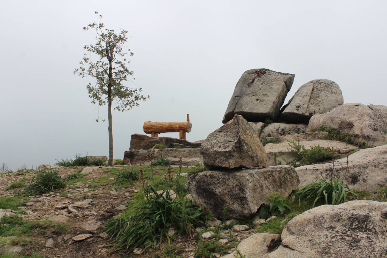 Castro de Chandebrito o monte das cruces