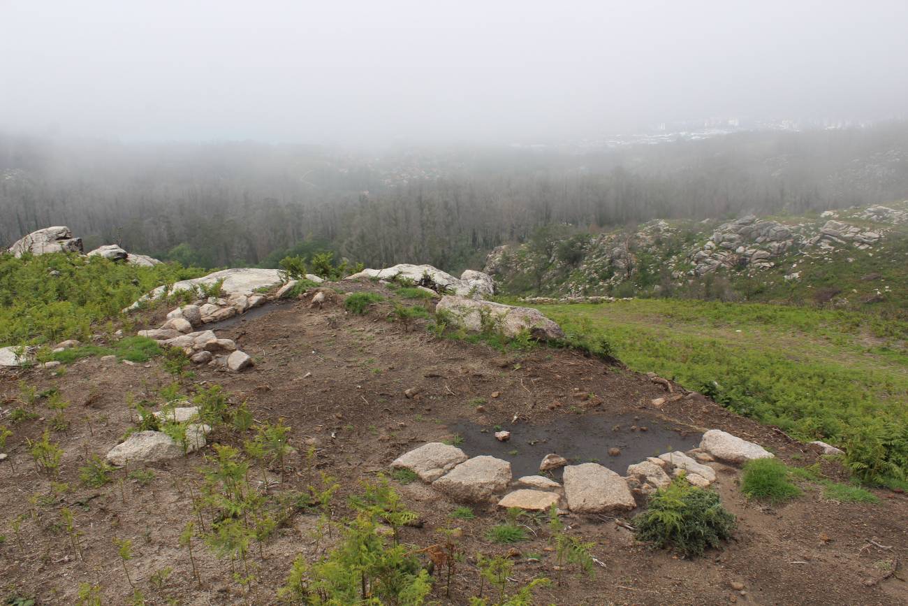 Castro de Chandebrito o monte das cruces