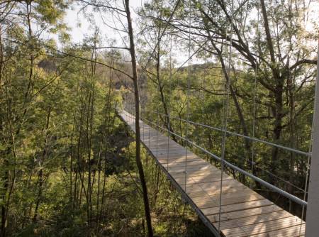Playa fluvial de Calvelo y puente