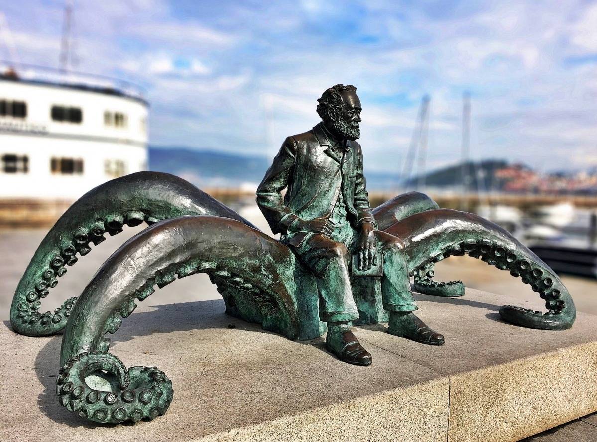 Monumento a Julio Verne