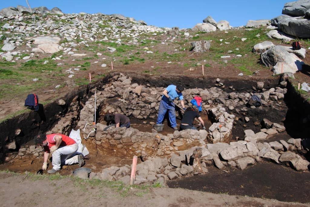 Castro e área arqueolóxica de A Cabeciña